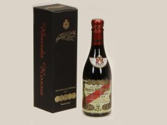 aceto balsamico IGP Giusti Banda Rossa con confezione