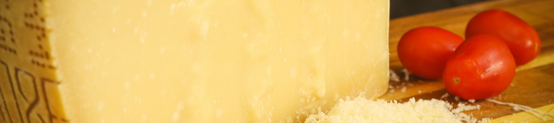 Parmigiano Reggiano di Montagna: Online Kaufen der Parmesan Käse aus den Bergen